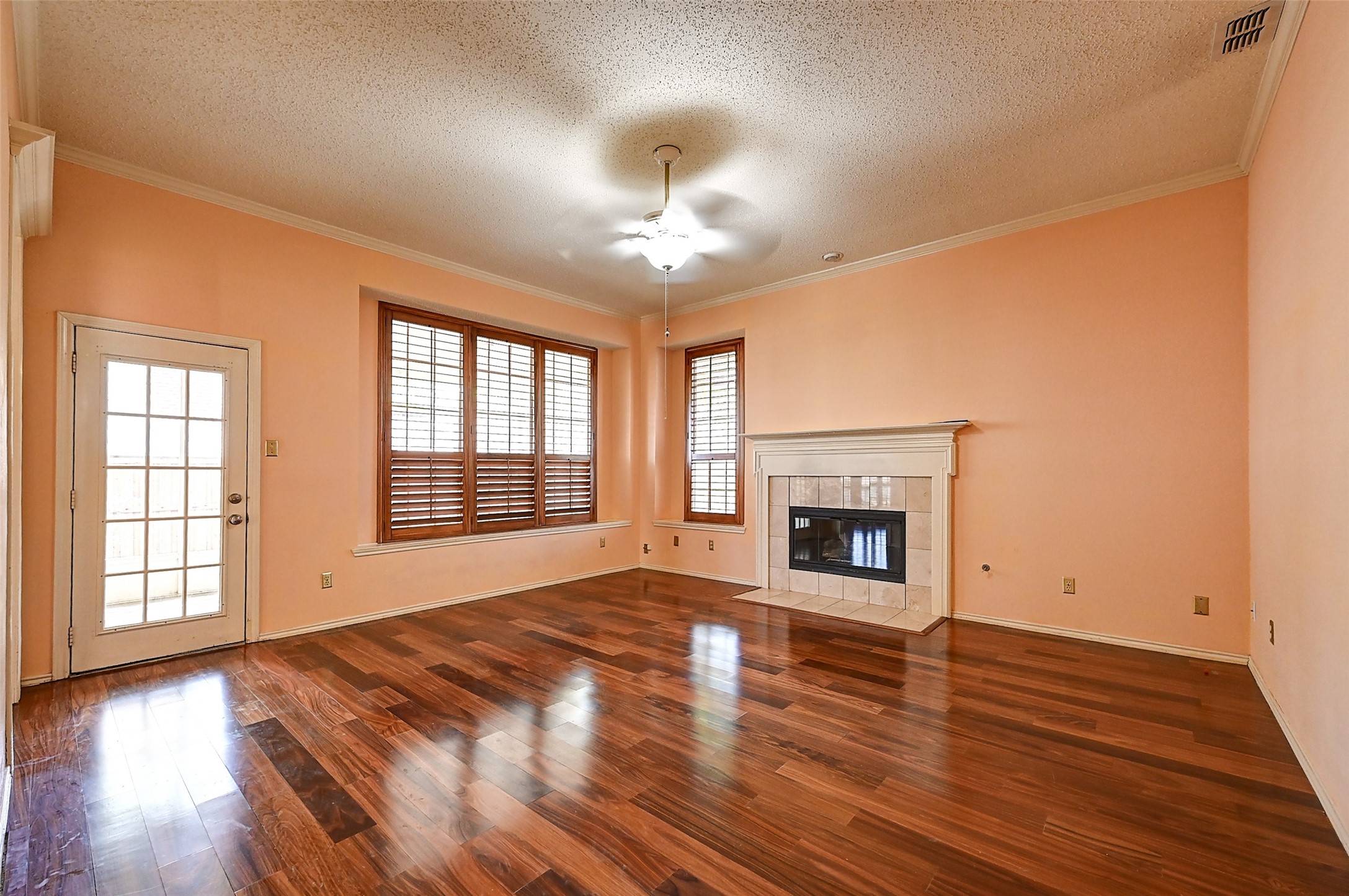 3311 Greenglen Circle Carrollton TX 75007