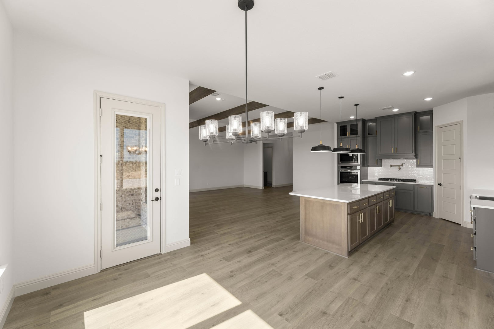 136 Evanston Court Rhome TX 76078