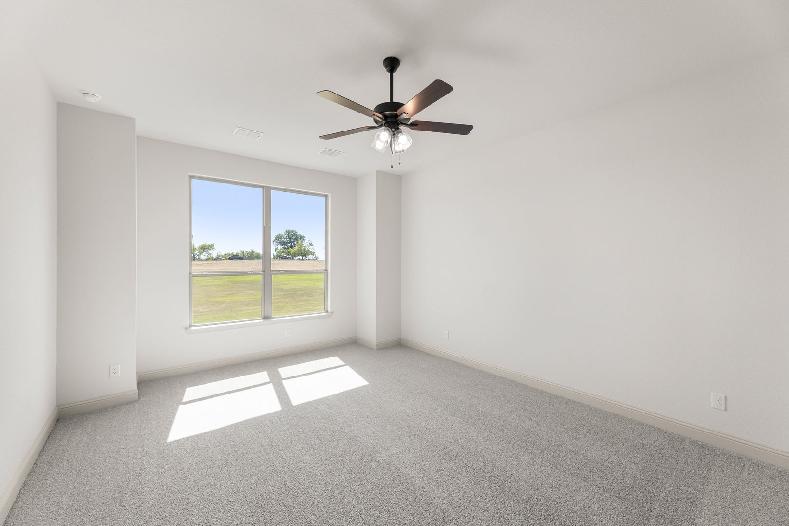 136 Evanston Court Rhome TX 76078