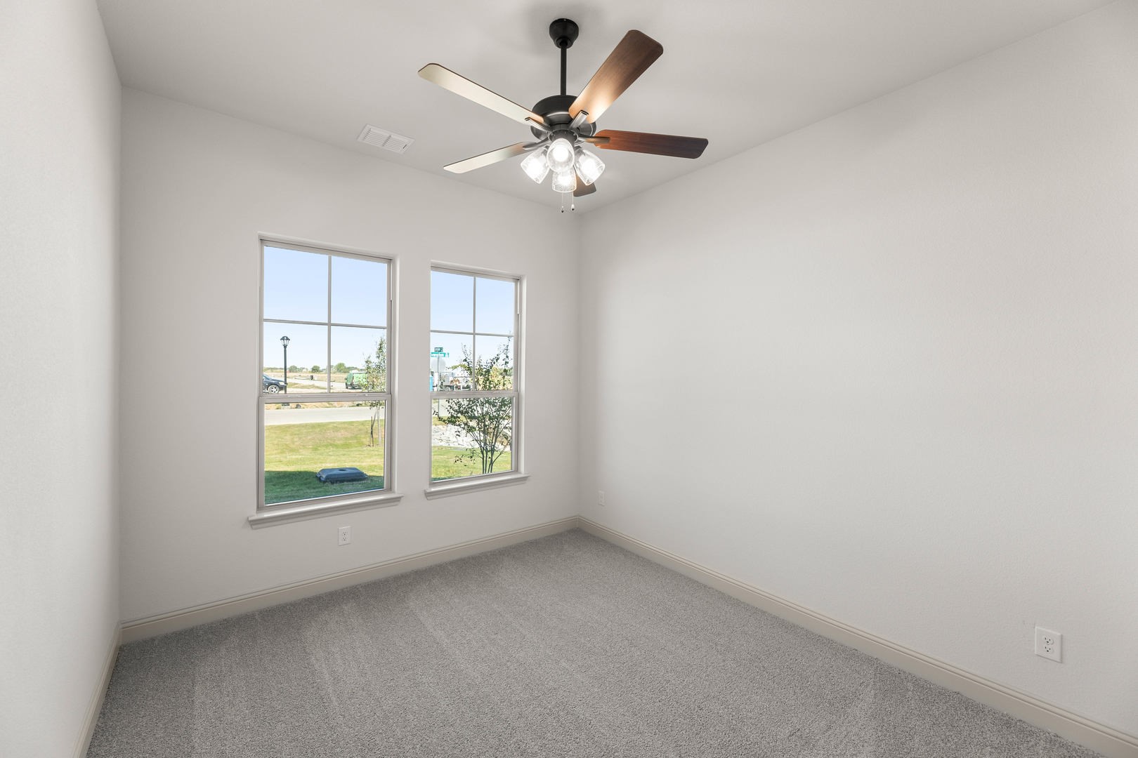 136 Evanston Court Rhome TX 76078