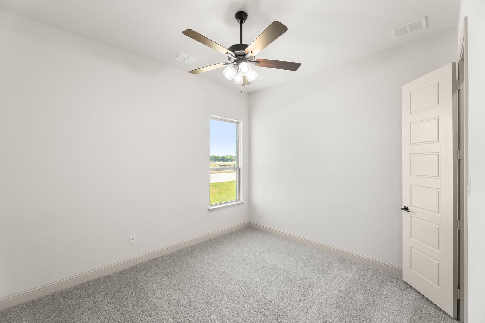 136 Evanston Court Rhome TX 76078