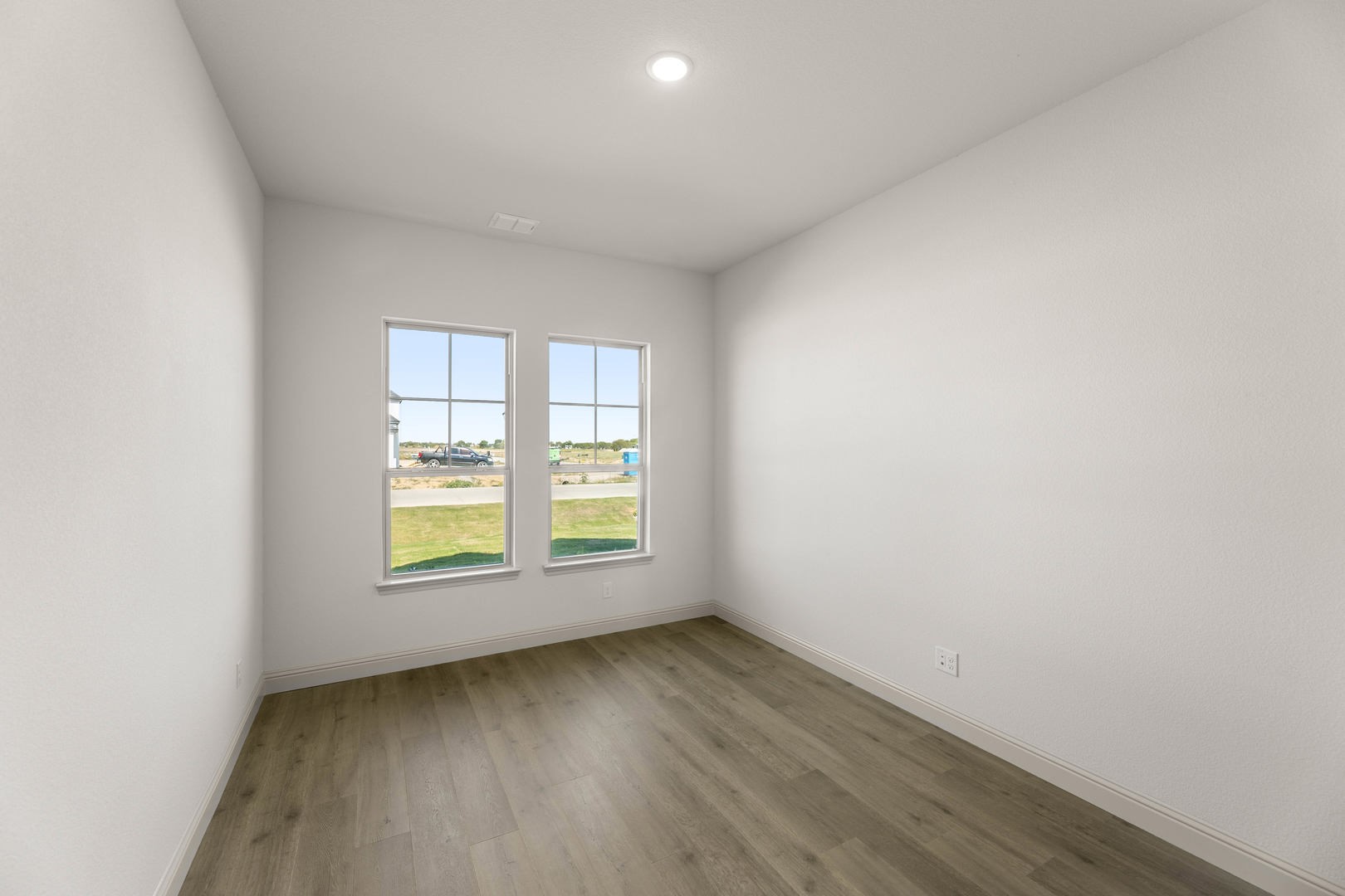 136 Evanston Court Rhome TX 76078