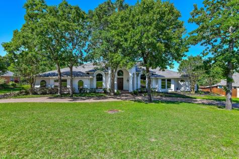 3800 La Mancha Lane Denton TX 76205