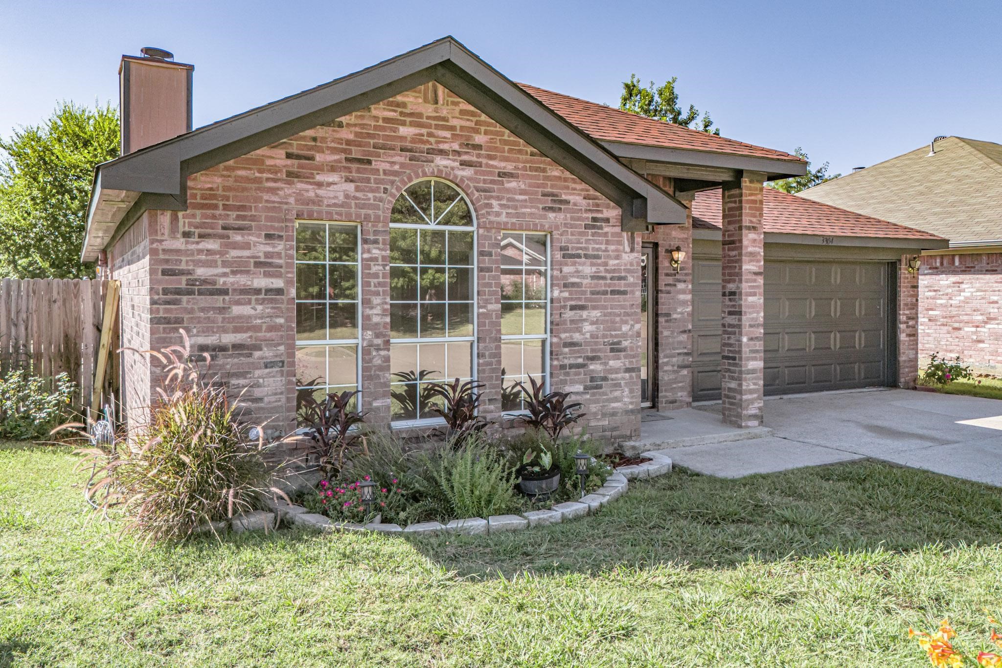 3304 Scenic Glen Drive Mansfield TX 76063
