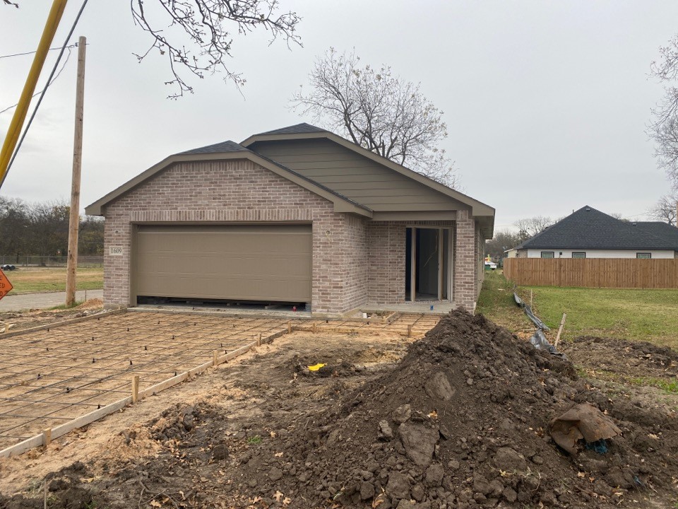 1609 Johnson Street Greenville TX 75401