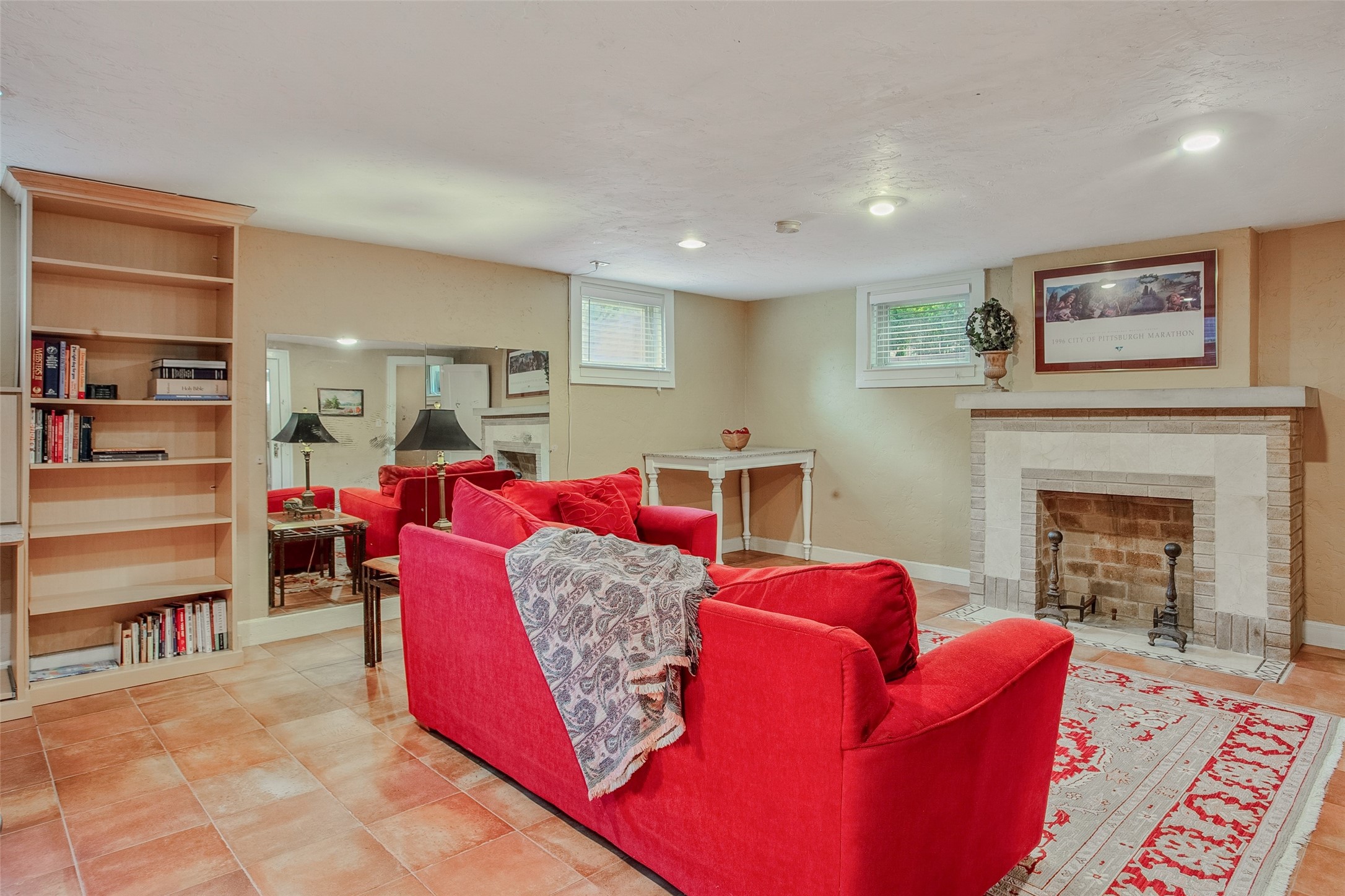 2432 Medford Court W Fort Worth TX 76109