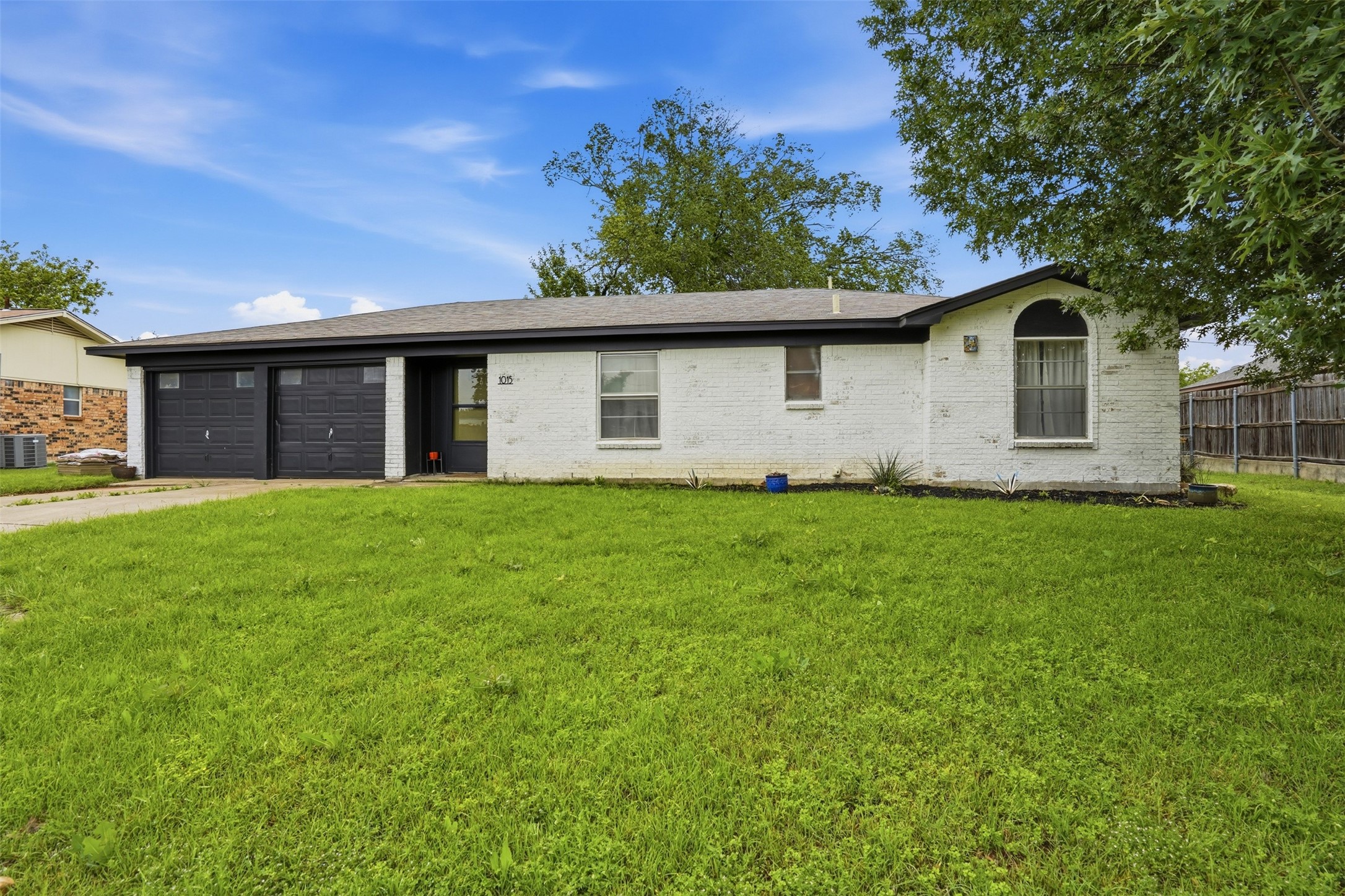 1015 Keller Avenue Benbrook TX 76126