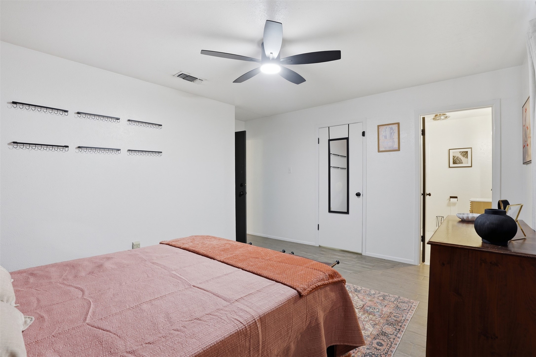 1015 Keller Avenue Benbrook TX 76126