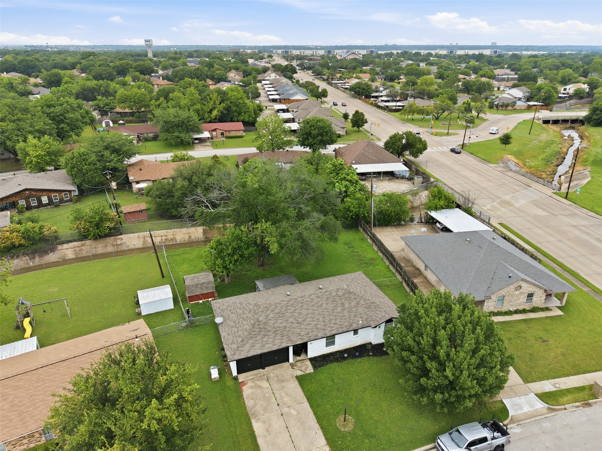 1015 Keller Avenue Benbrook TX 76126