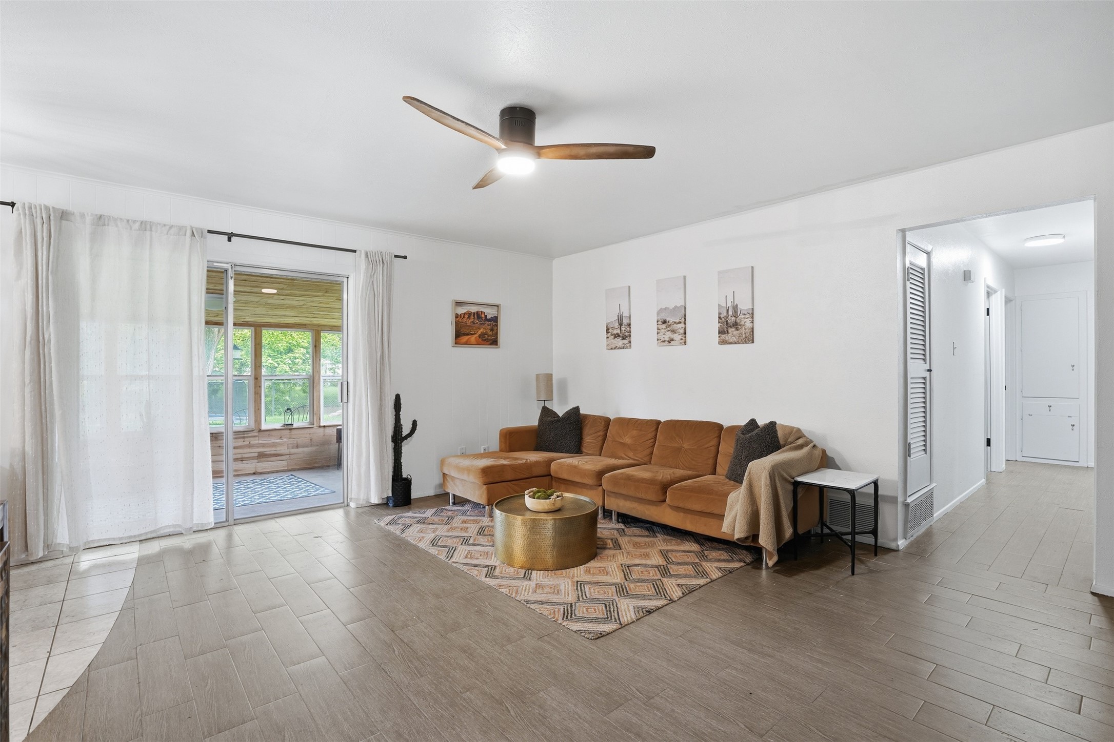 1015 Keller Avenue Benbrook TX 76126