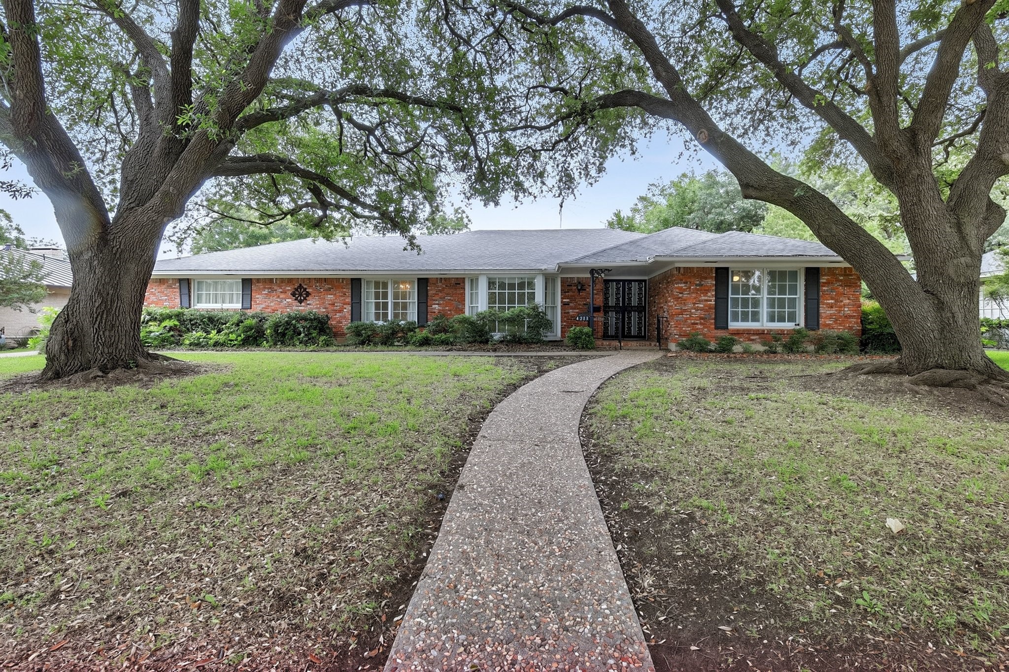 4213 Hildring Drive W Fort Worth TX 76109