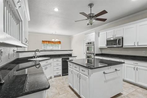 1984 Sunflower Road Paradise TX 76073