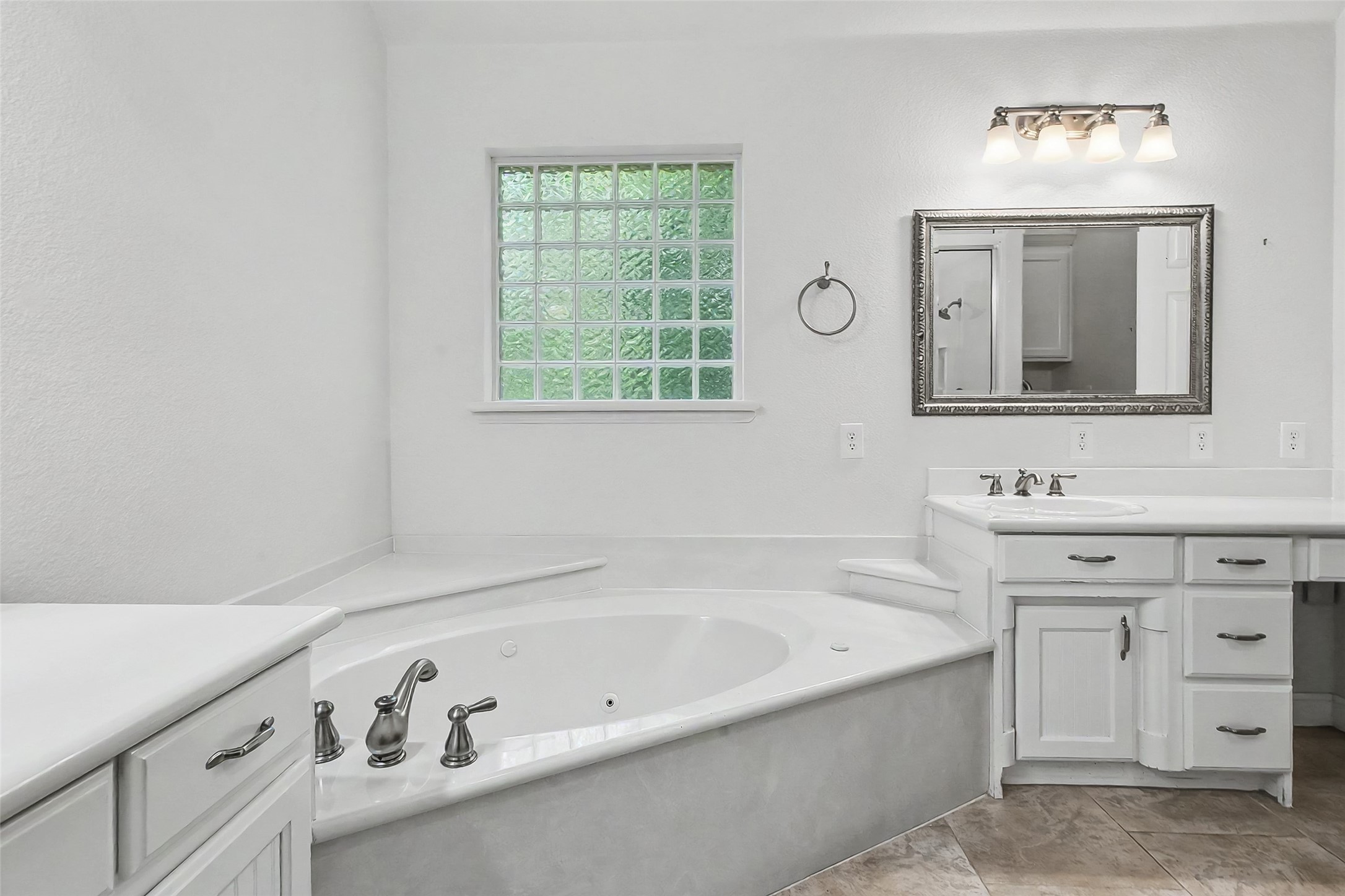 1984 Sunflower Road Paradise TX 76073