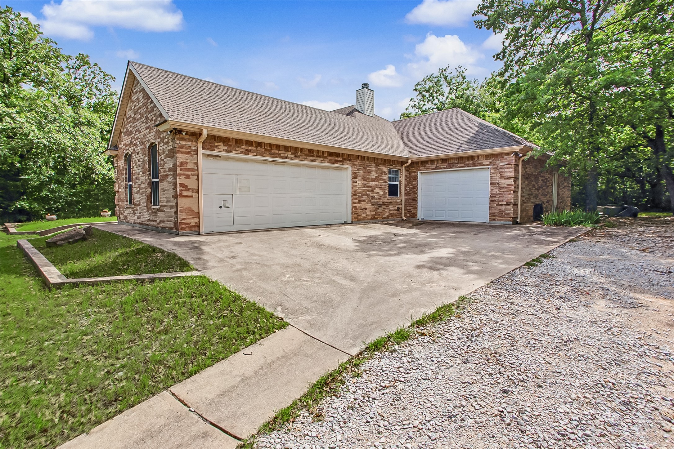 1984 Sunflower Road Paradise TX 76073