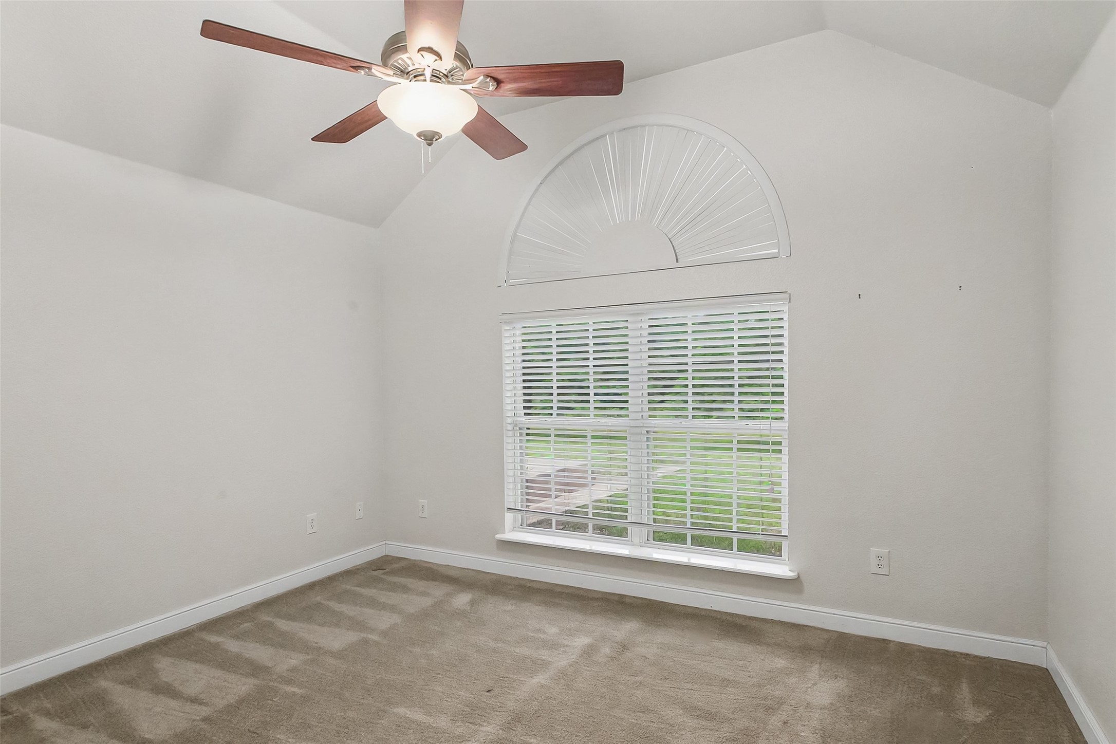 1984 Sunflower Road Paradise TX 76073