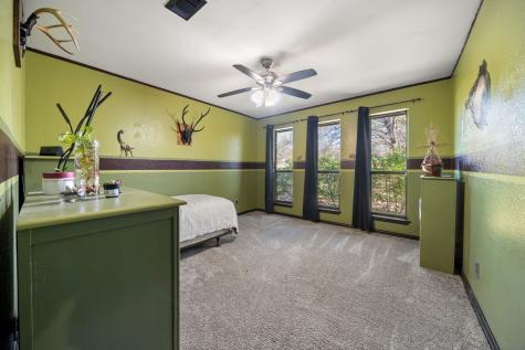 206 County Road 43340 Paris TX 75462
