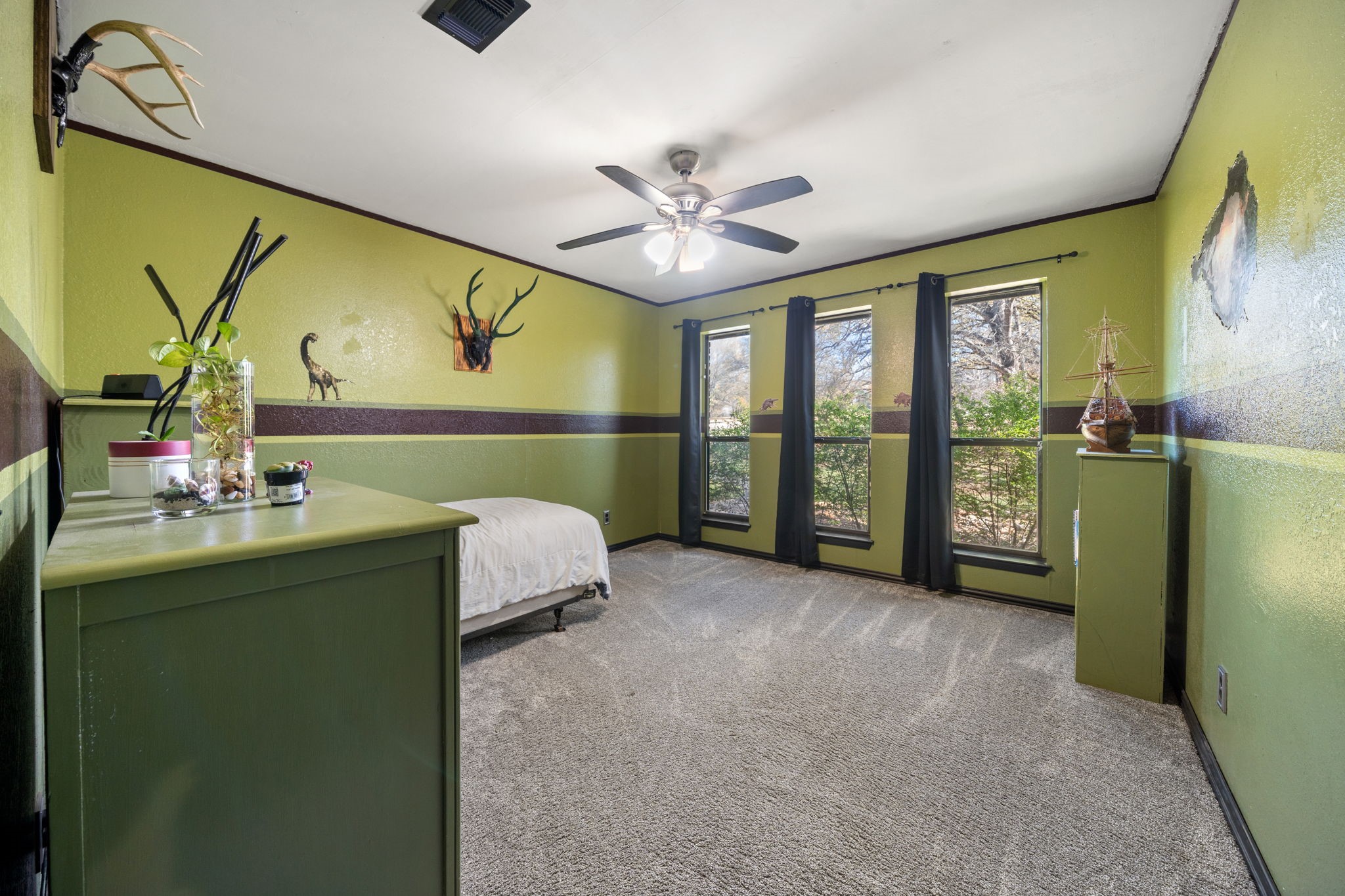 206 County Road 43340 Paris TX 75462