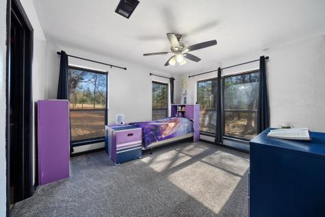 206 County Road 43340 Paris TX 75462