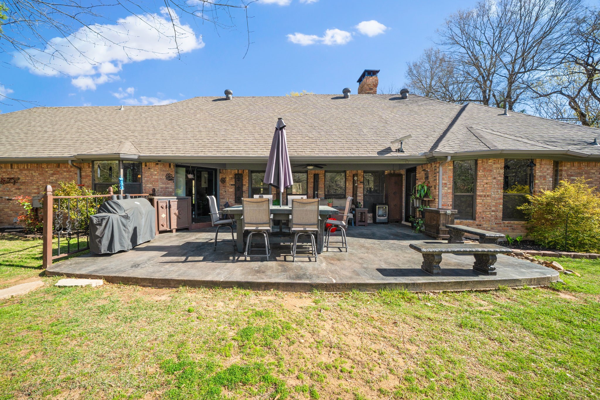 206 County Road 43340 Paris TX 75462
