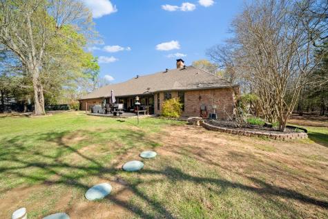 206 County Road 43340 Paris TX 75462