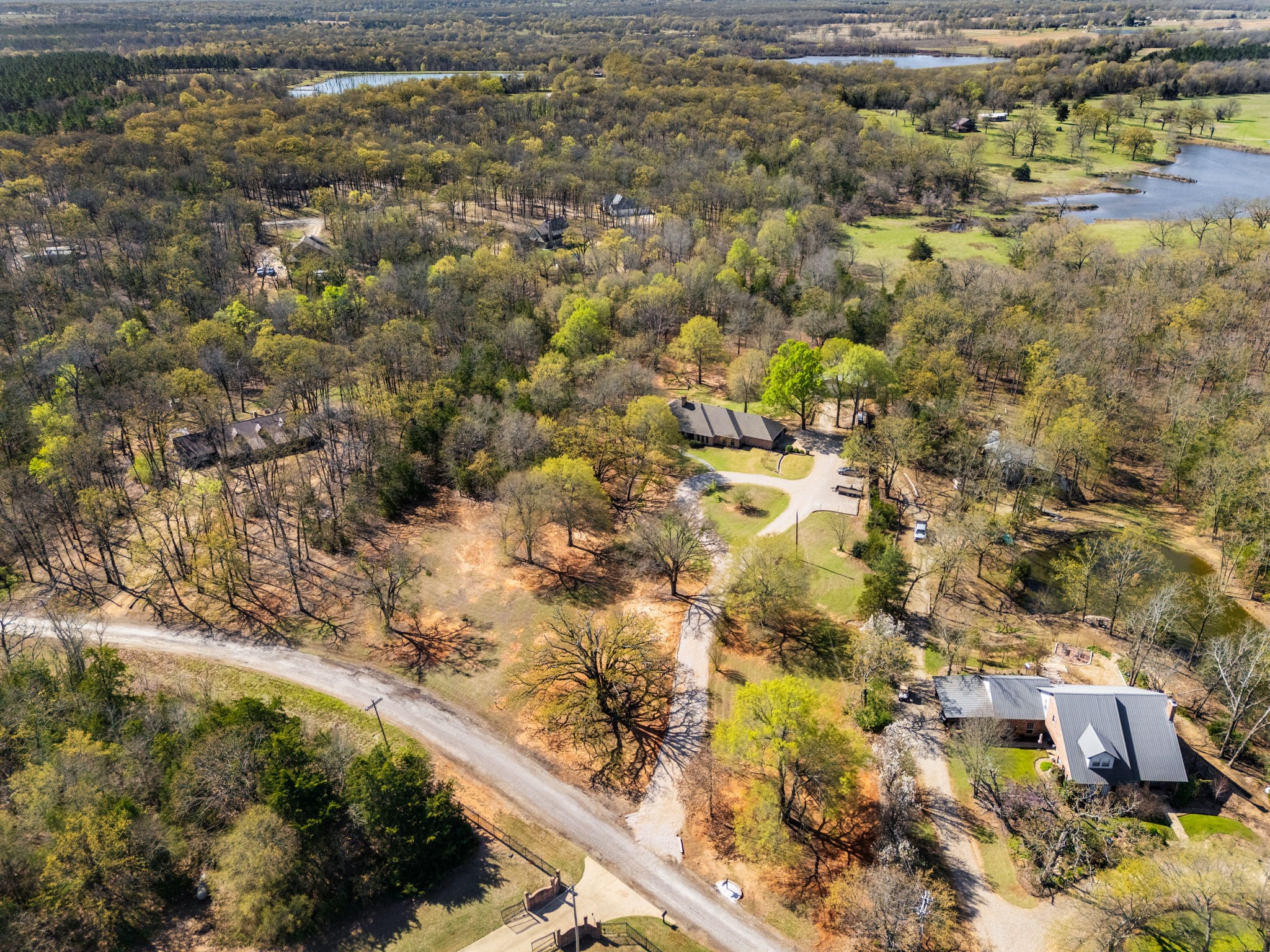 206 County Road 43340 Paris TX 75462