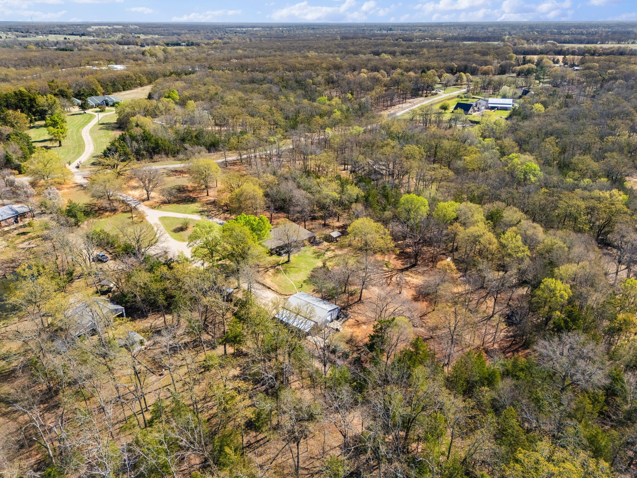 206 County Road 43340 Paris TX 75462