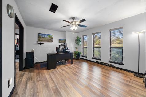 206 County Road 43340 Paris TX 75462