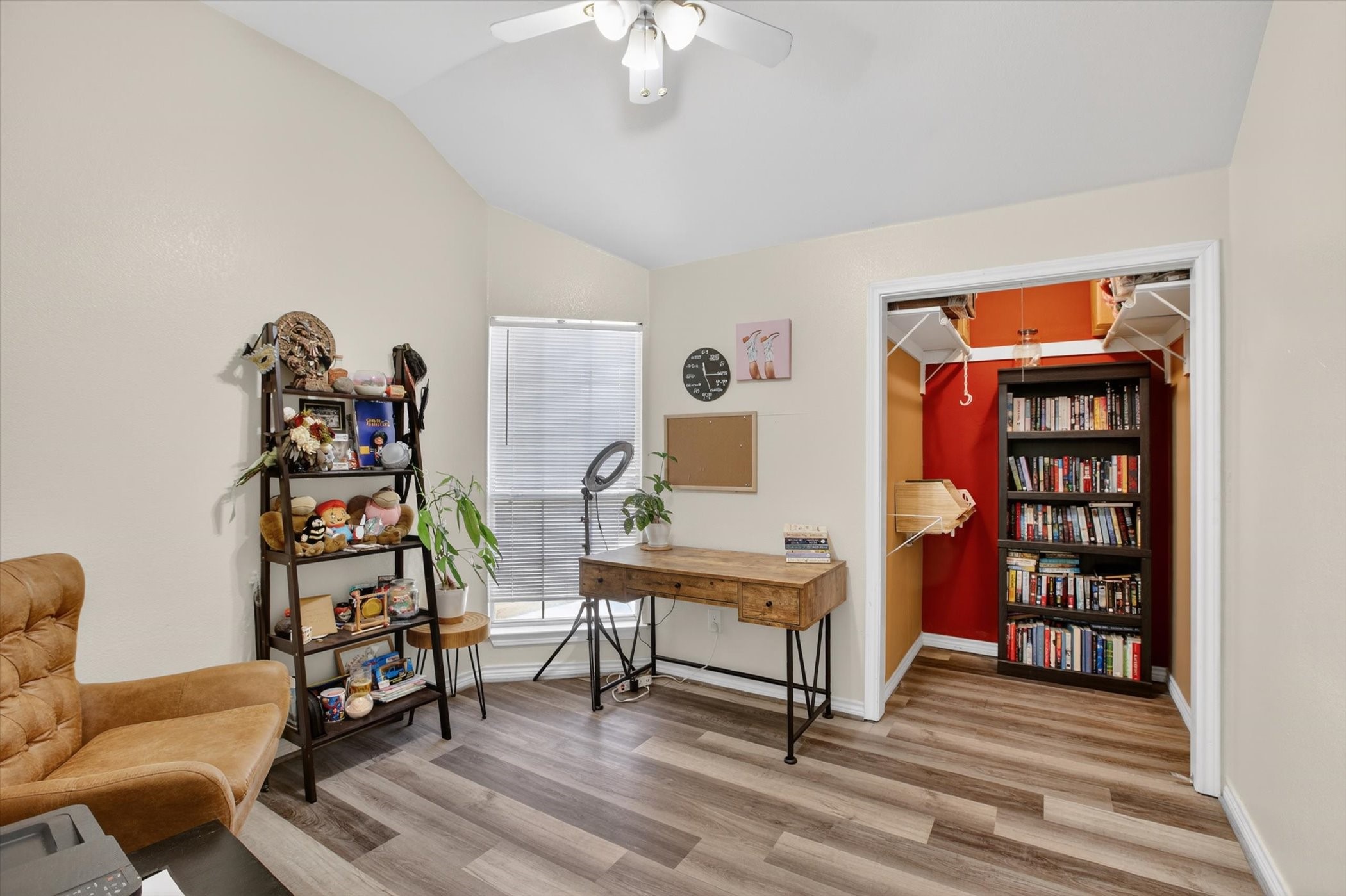 1704 N Bent Tree Trail Grand Prairie TX 75052