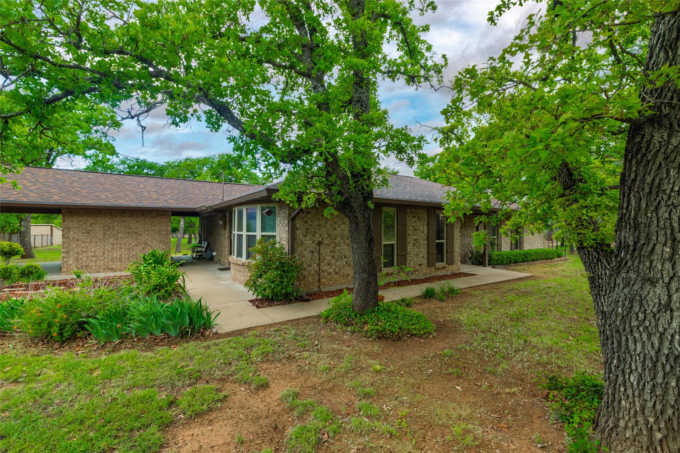 970 Live Oak Road Santo TX 76472