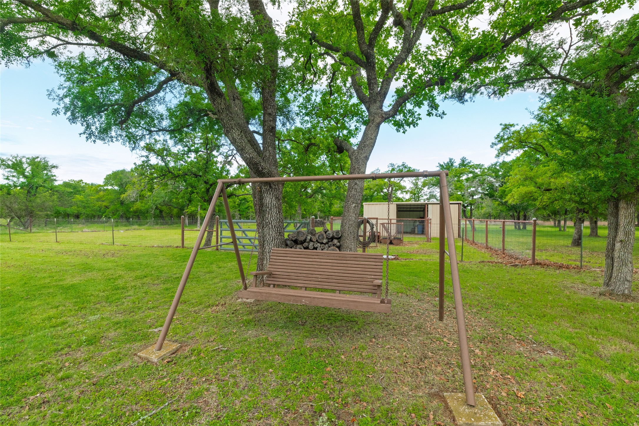 970 Live Oak Road Santo TX 76472