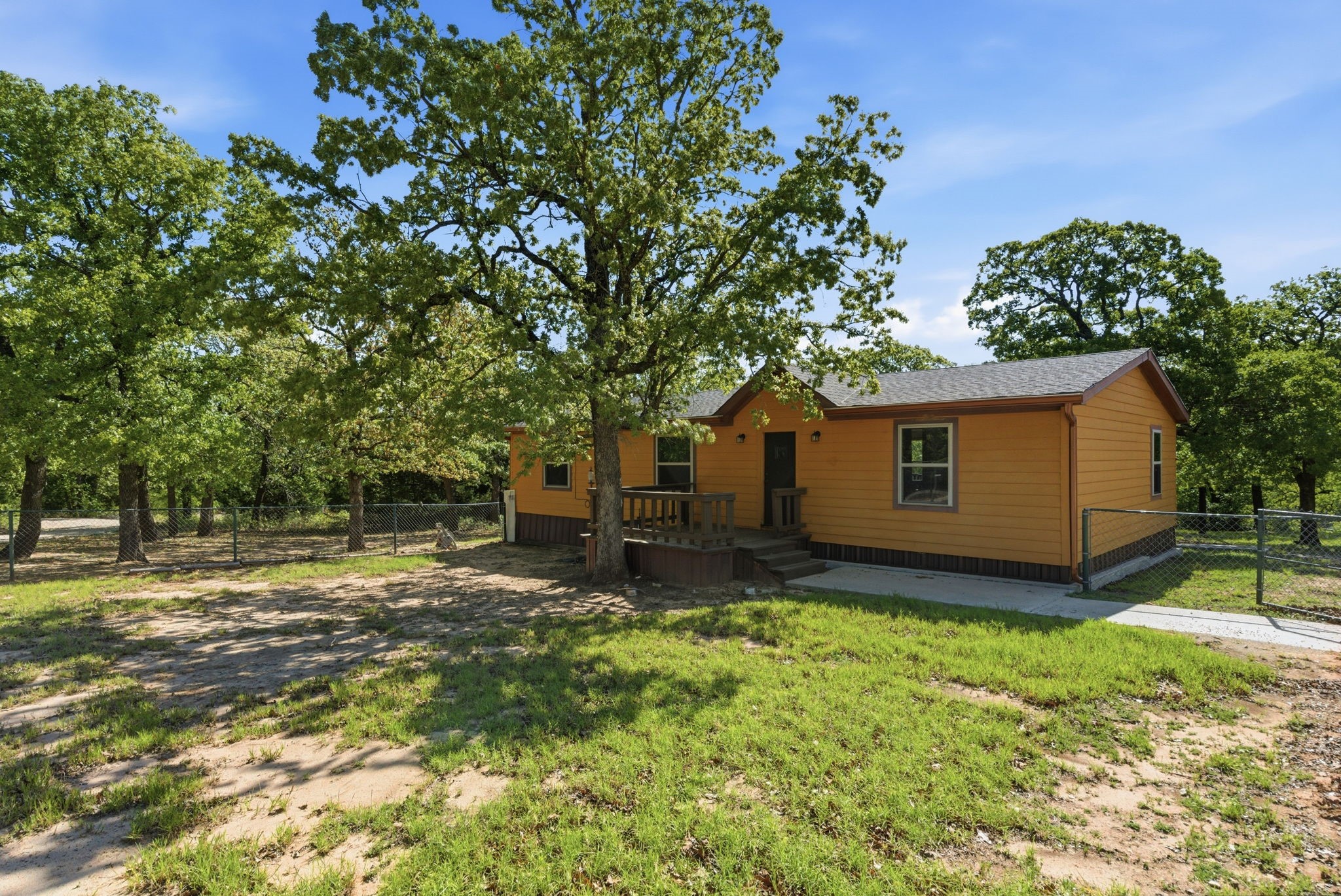 2197 Netherly Lane Forestburg TX 76239