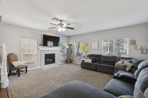 1720 Forsythe Drive Savannah TX 76227