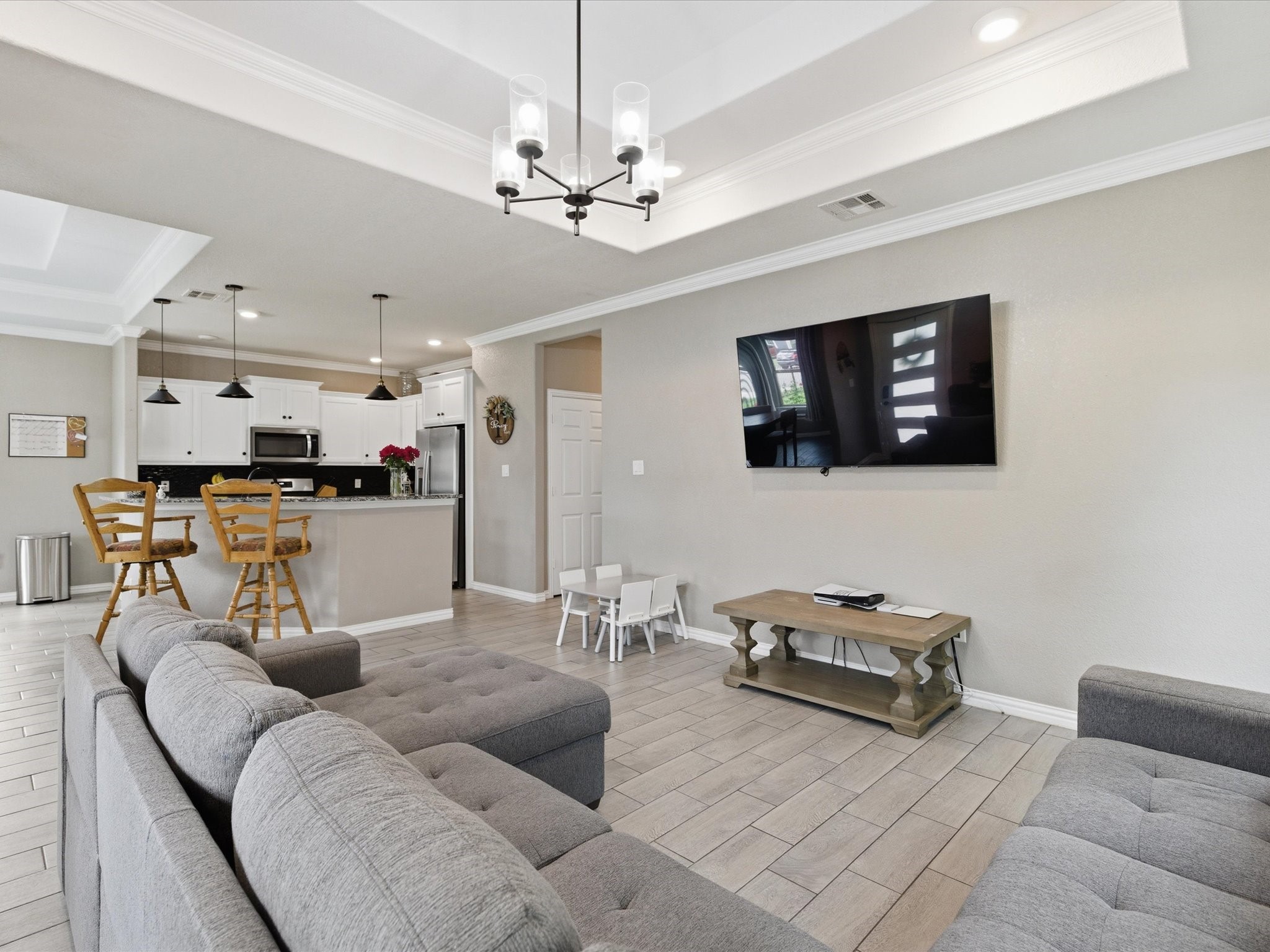 5608 King Court Fort Worth TX 76112