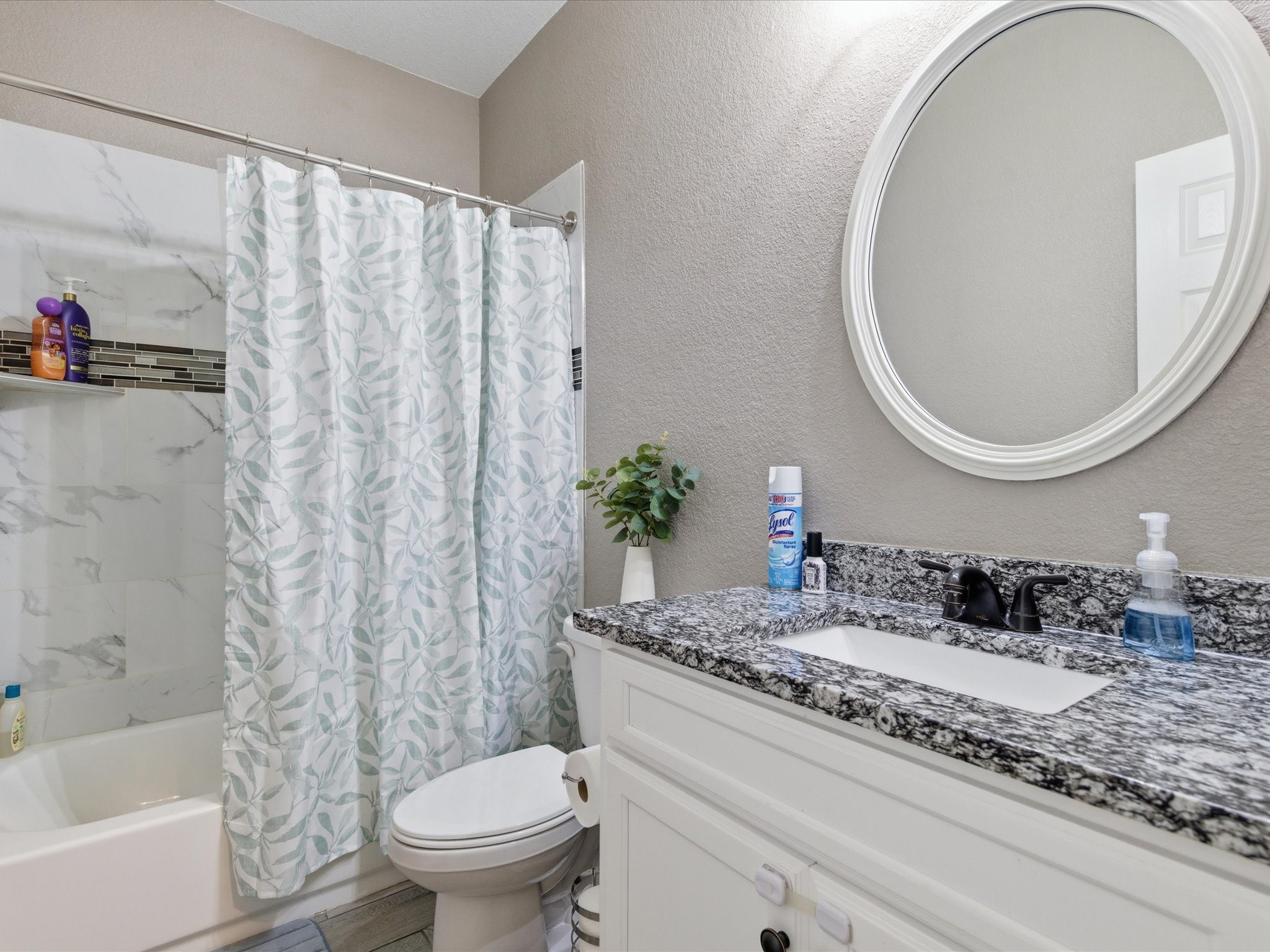 5608 King Court Fort Worth TX 76112
