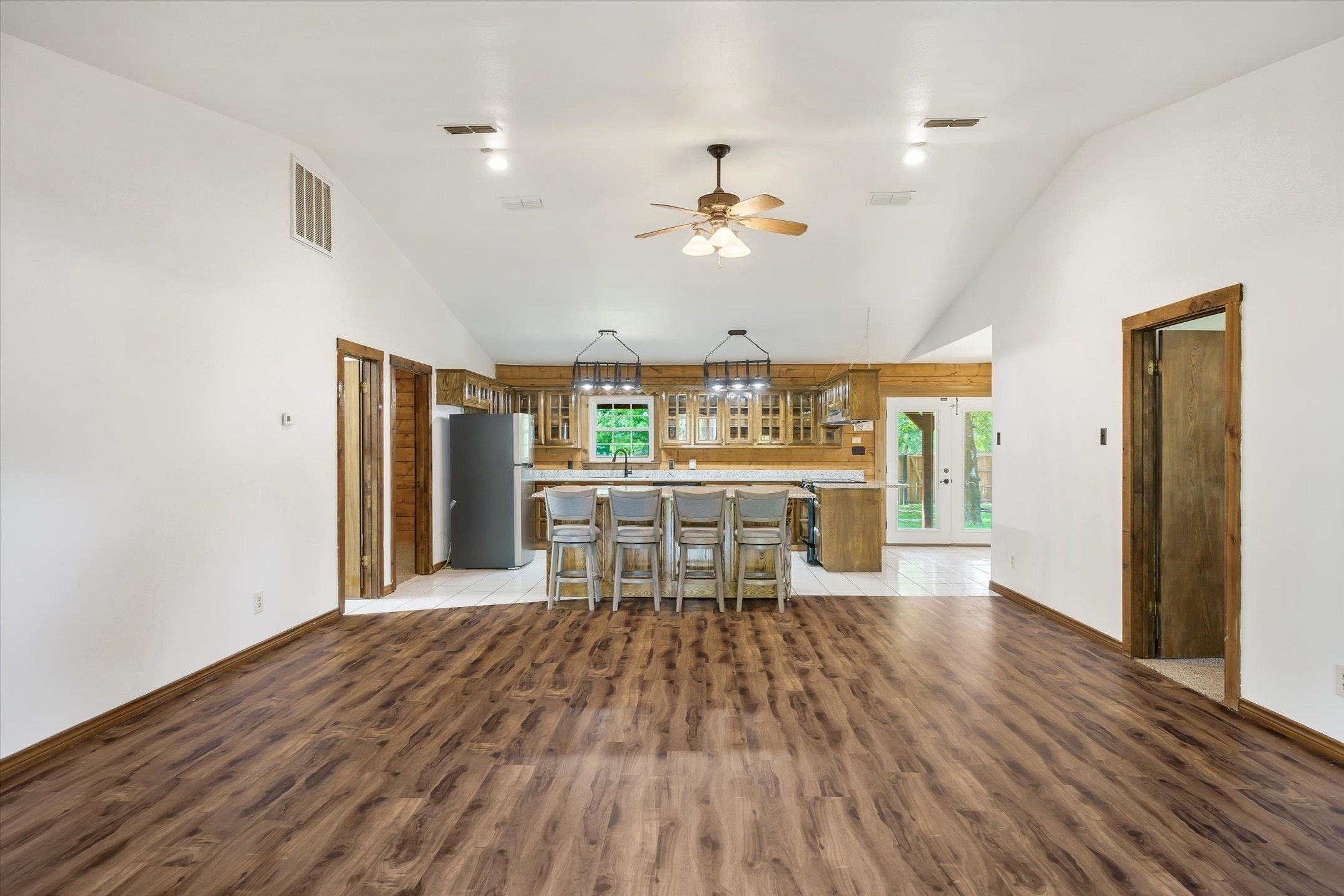 17195 County Road 1263 Flint TX 75762