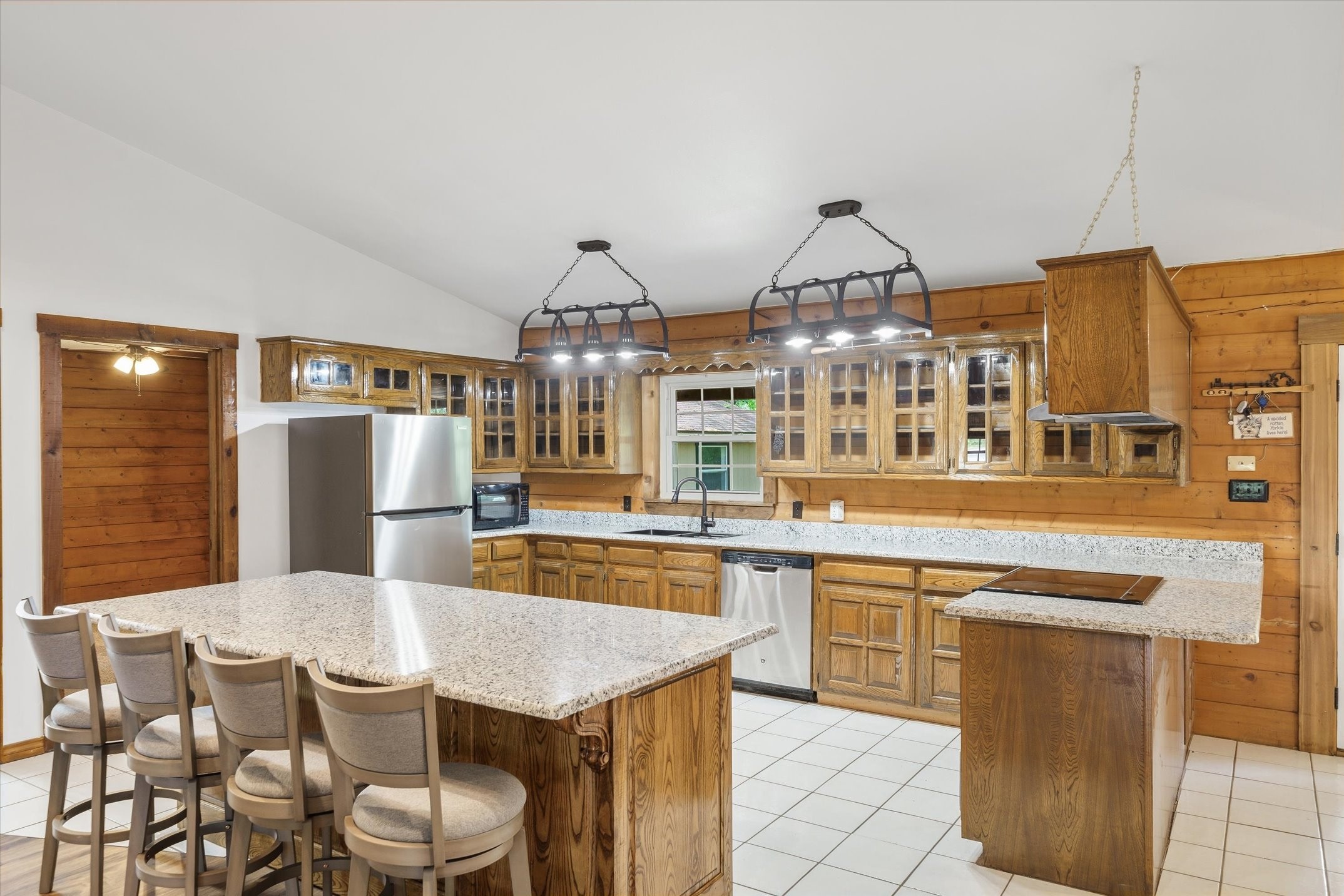 17195 County Road 1263 Flint TX 75762