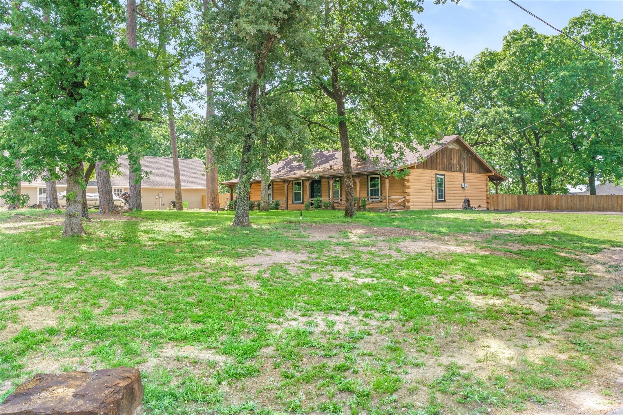 17195 County Road 1263 Flint TX 75762