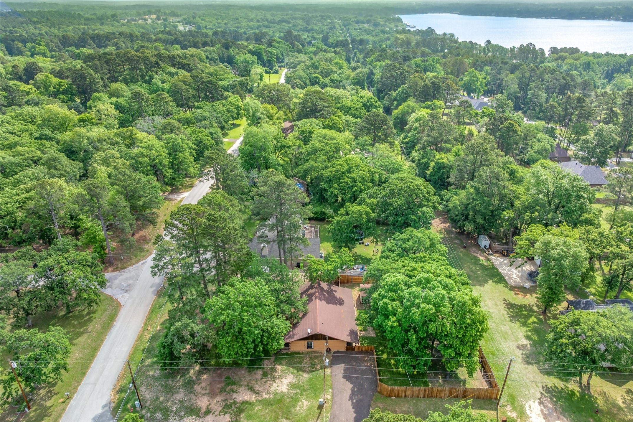 17195 County Road 1263 Flint TX 75762