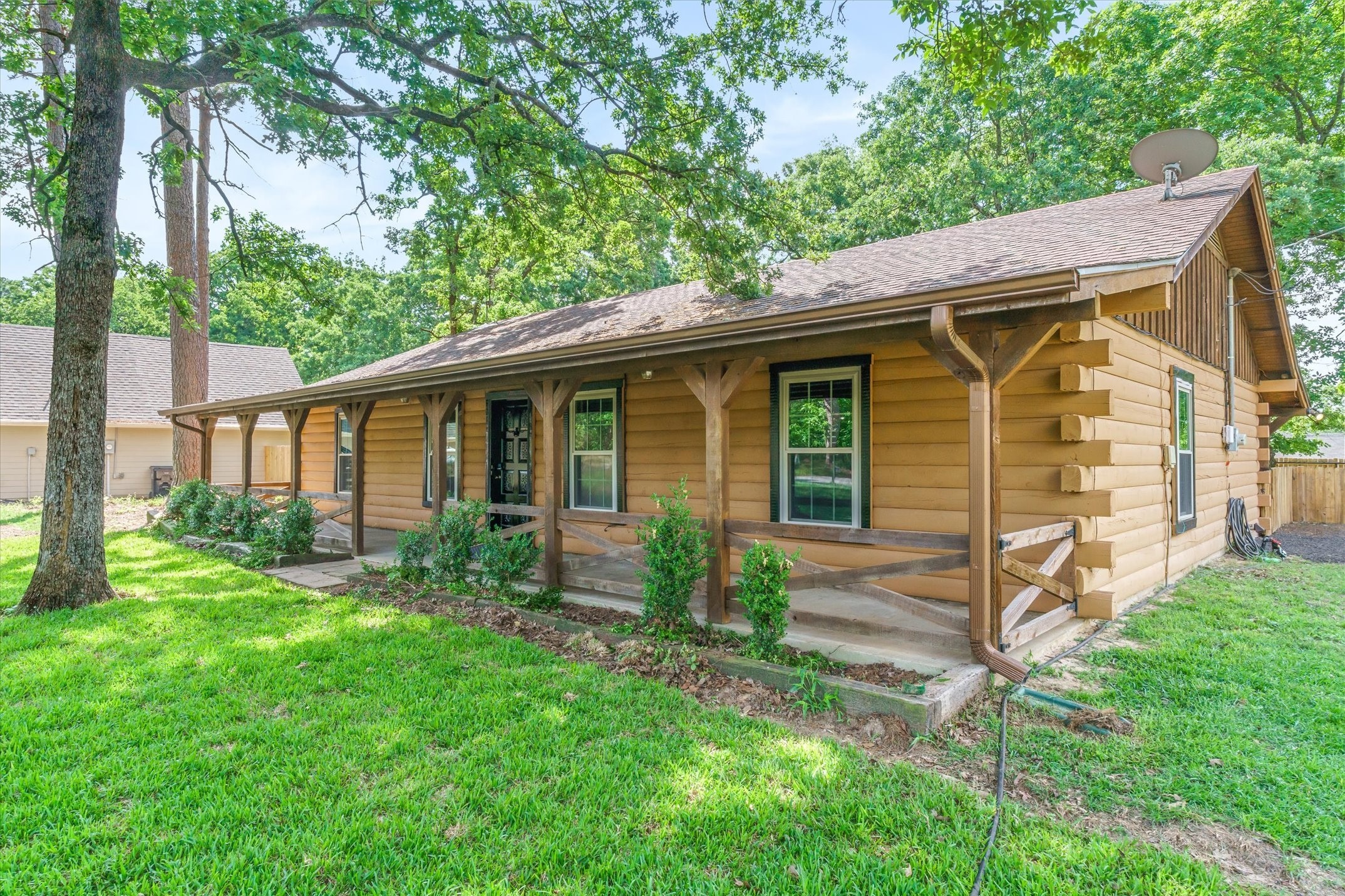 17195 County Road 1263 Flint TX 75762