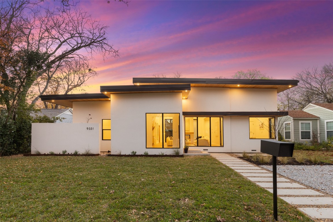 9331 Peninsula Drive Dallas TX 75218