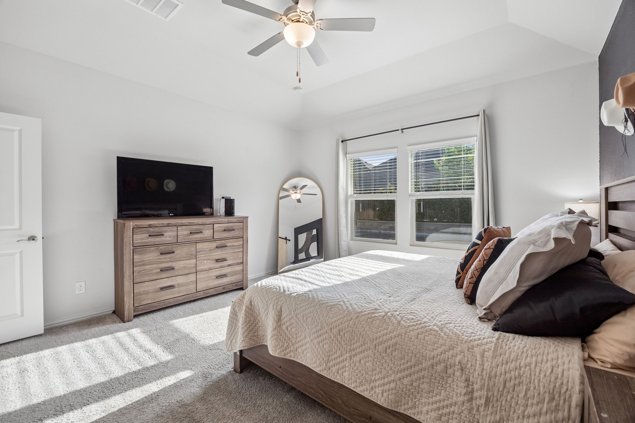 10105 Lakemont Drive Fort Worth TX 76131
