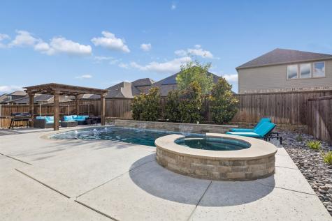 10105 Lakemont Drive Fort Worth TX 76131