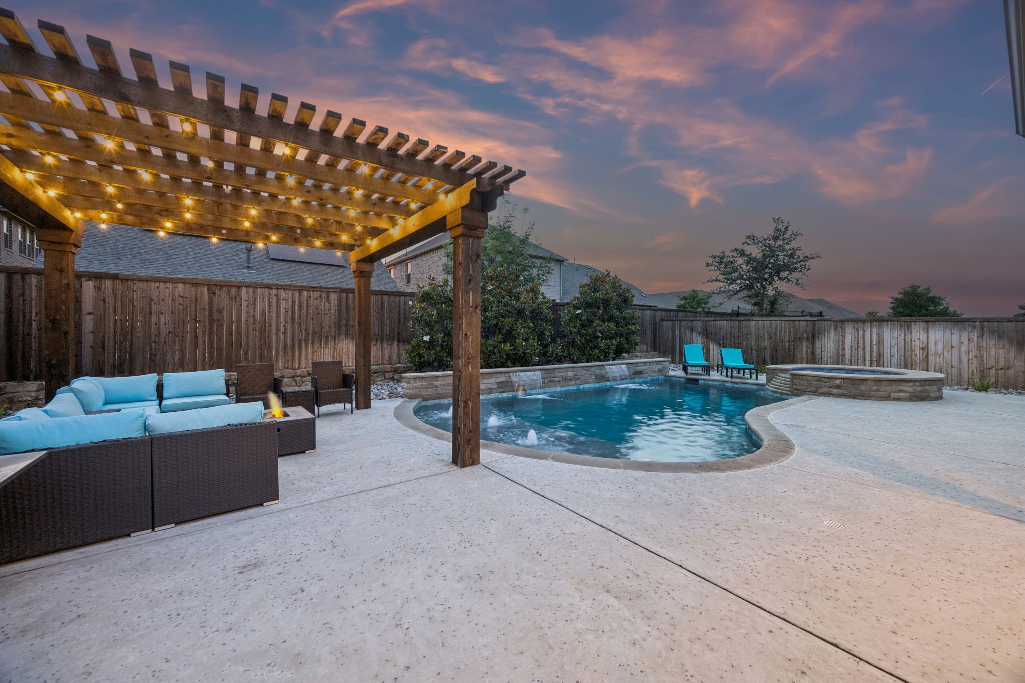 10105 Lakemont Drive Fort Worth TX 76131