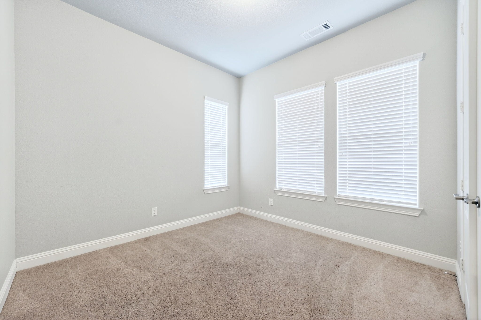 6409 Long Green Street Rowlett TX 75089