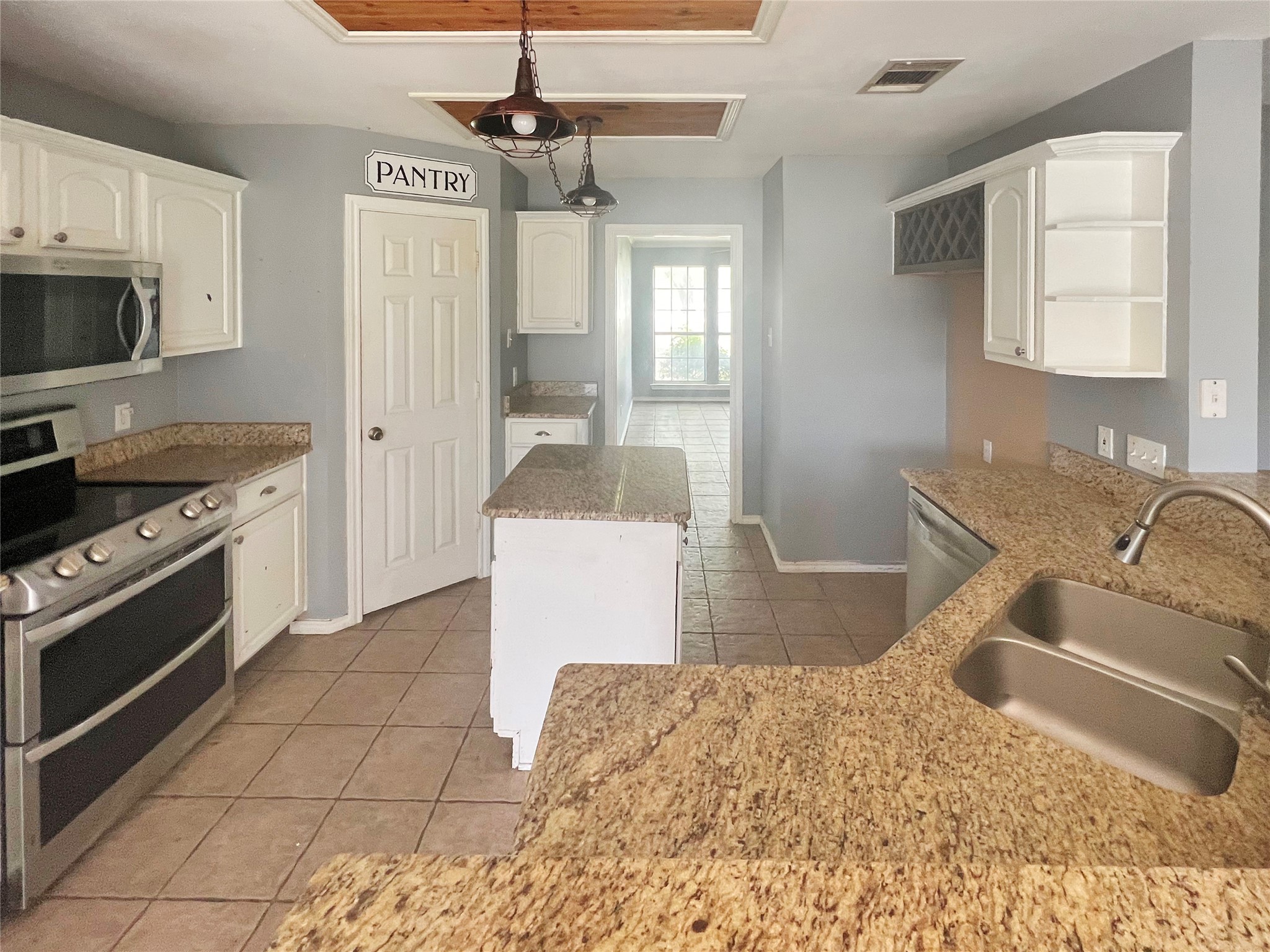 3661 Emo Street Midlothian TX 76065