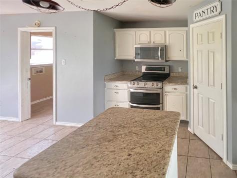 3661 Emo Street Midlothian TX 76065