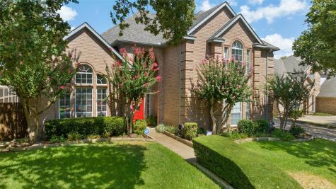 2721 Montreal Drive Hurst TX 76054