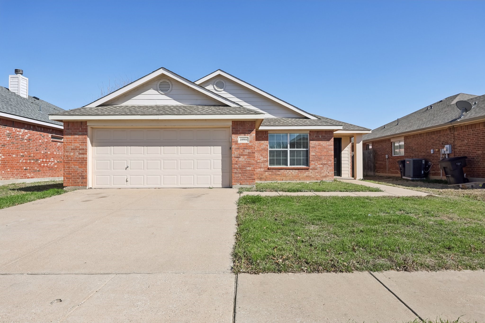 10904 Braemoor Drive Fort Worth TX 76052