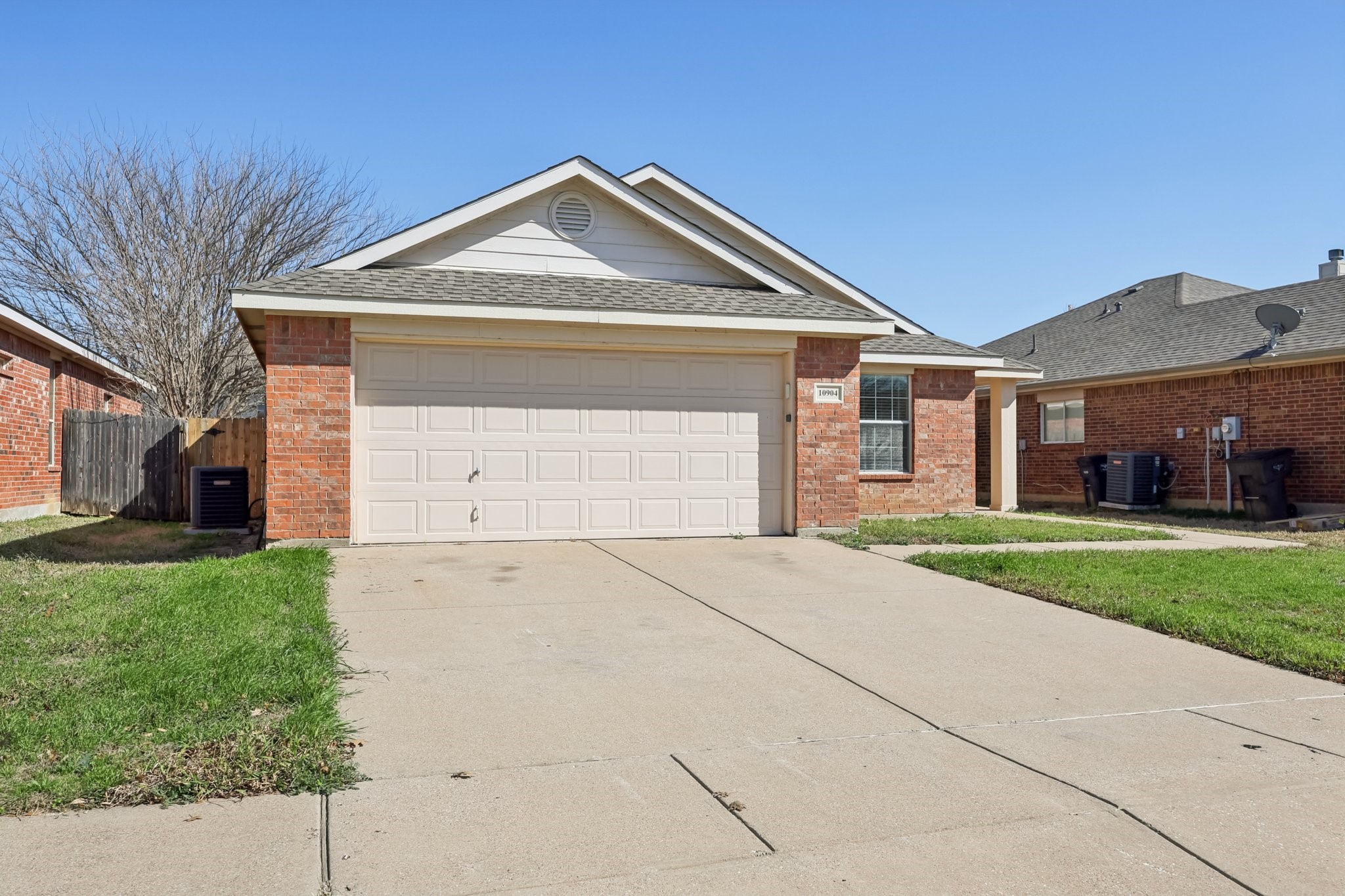 10904 Braemoor Drive Fort Worth TX 76052