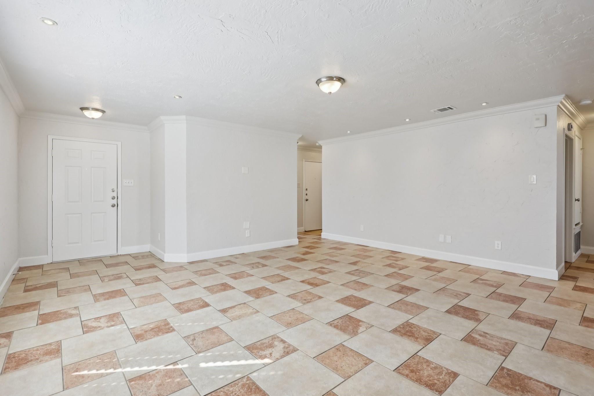 10904 Braemoor Drive Fort Worth TX 76052